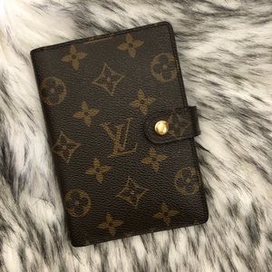 Pre- loved Louis Vuitton Agenda